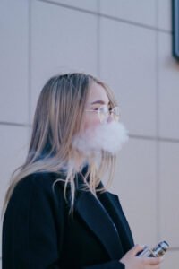 Unraveling Vaping Myths The Media's Role in Truth-Telling